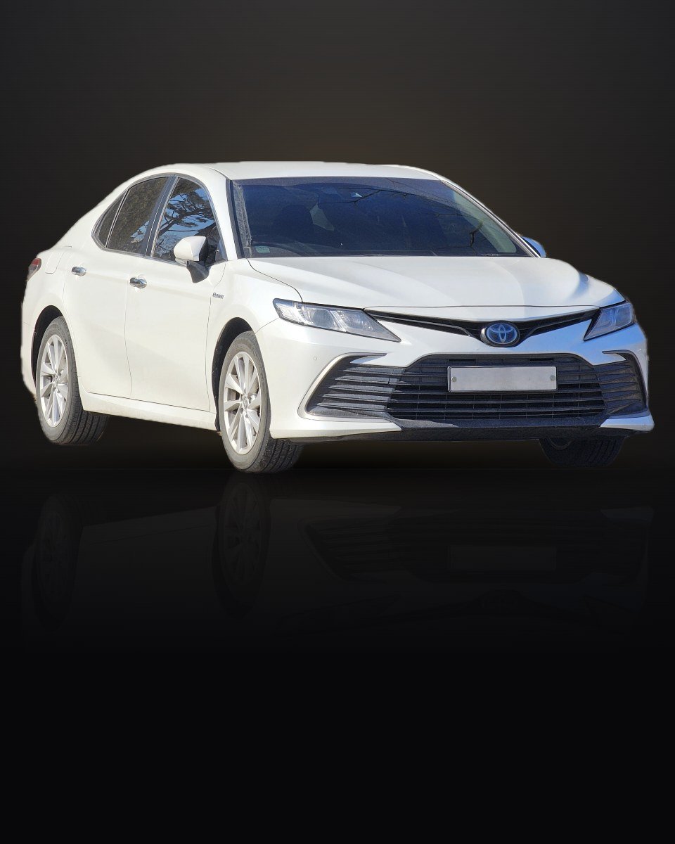 Toyota Camry 70, біла